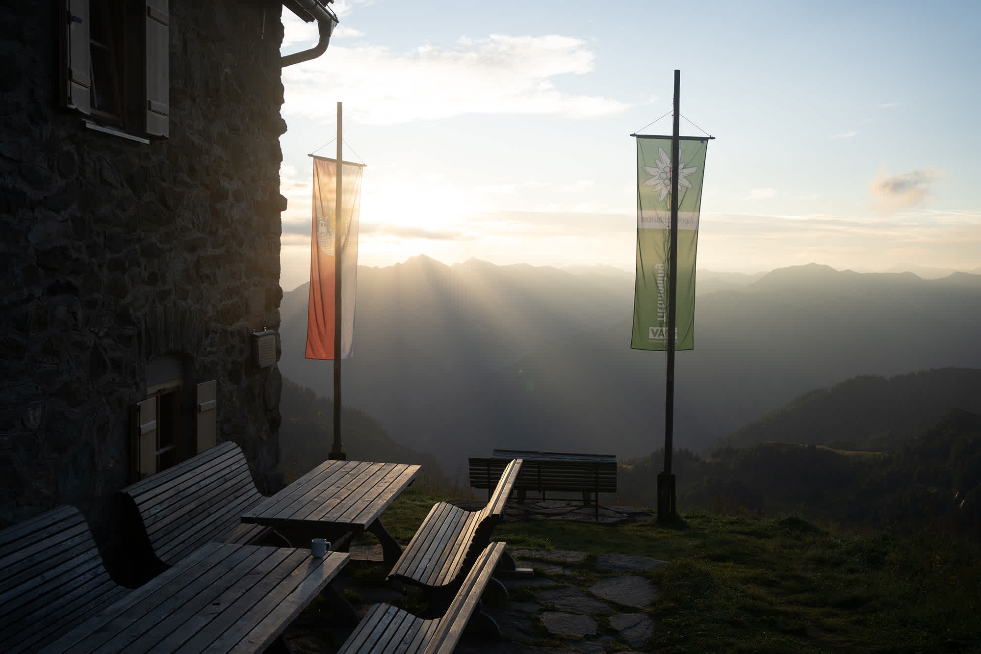 Beim Morgenkaffee auf der Gleiwitzer Hütte.