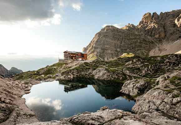 Karlsbader-Hütte, Lienzer Dolomiten