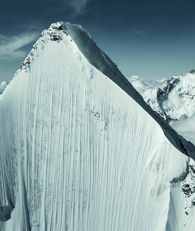 Blick auf die steile Nordwand des Obergabelhorns.