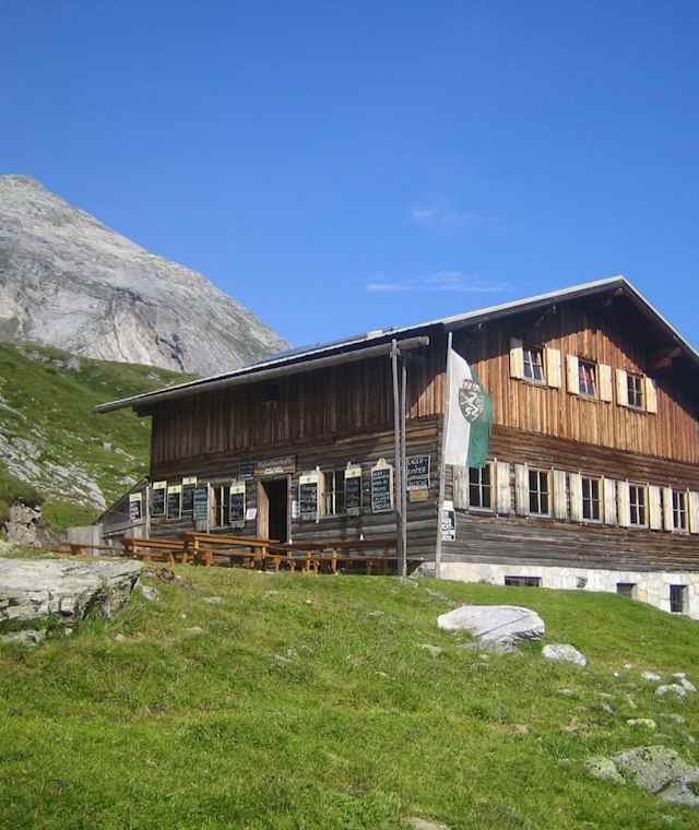 Die einfache Giglachseehütte ist ein wunderschönes Tagesausflugsziel für die ganze Familie.
